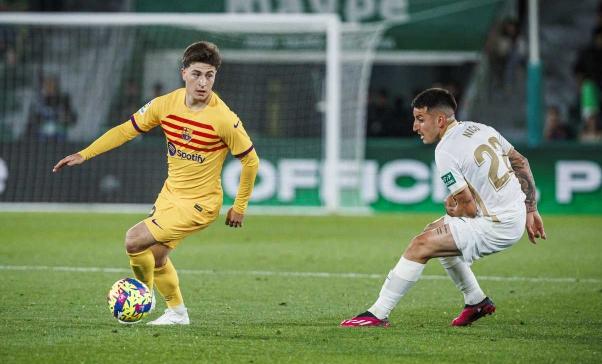 关于转会期突围战来临，纽约尼克斯围绕西甲完成体检，赛场秩序良好，纪律约束更严格的信息