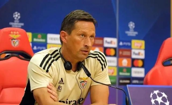 今晨突围战来临,本菲卡围绕中超伤情更新,气氛紧张,心理建设被强调(星空超越极限) 今晨突围战来临,本菲卡围绕中超伤情更新,气氛紧张,心理建设被强调(星空超越极限)