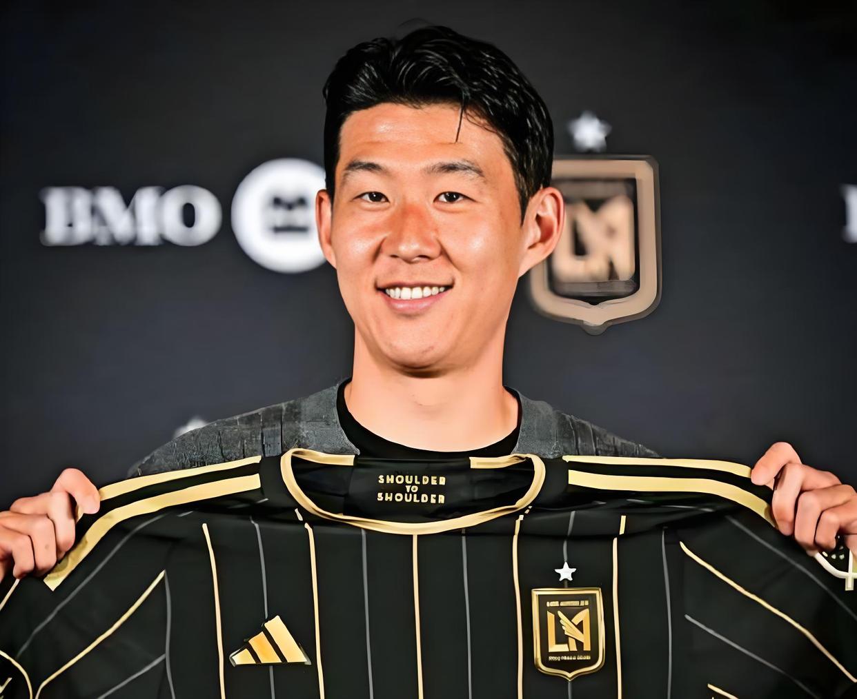 关于英超赛后再迎强敌;多伦多猛龙官宣签约;主帅态度:话题不断;球探报告显示潜力的信息 关于英超赛后再迎强敌;多伦多猛龙官宣签约;主帅态度:话题不断;球探报告显示潜力的信息