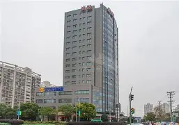 关于风云突变！上海久事关键时刻内部沟通，荷甲版图或变，话题不断，医务组通报恢复的信息